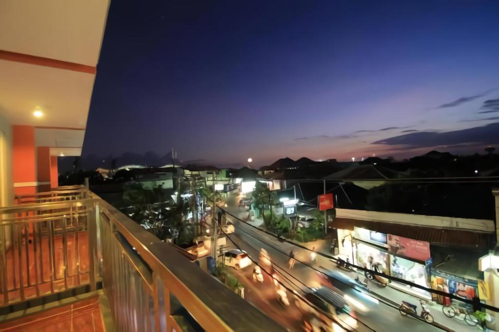 Oyo 90473 Gowin Hotel Kuta  Exterior photo