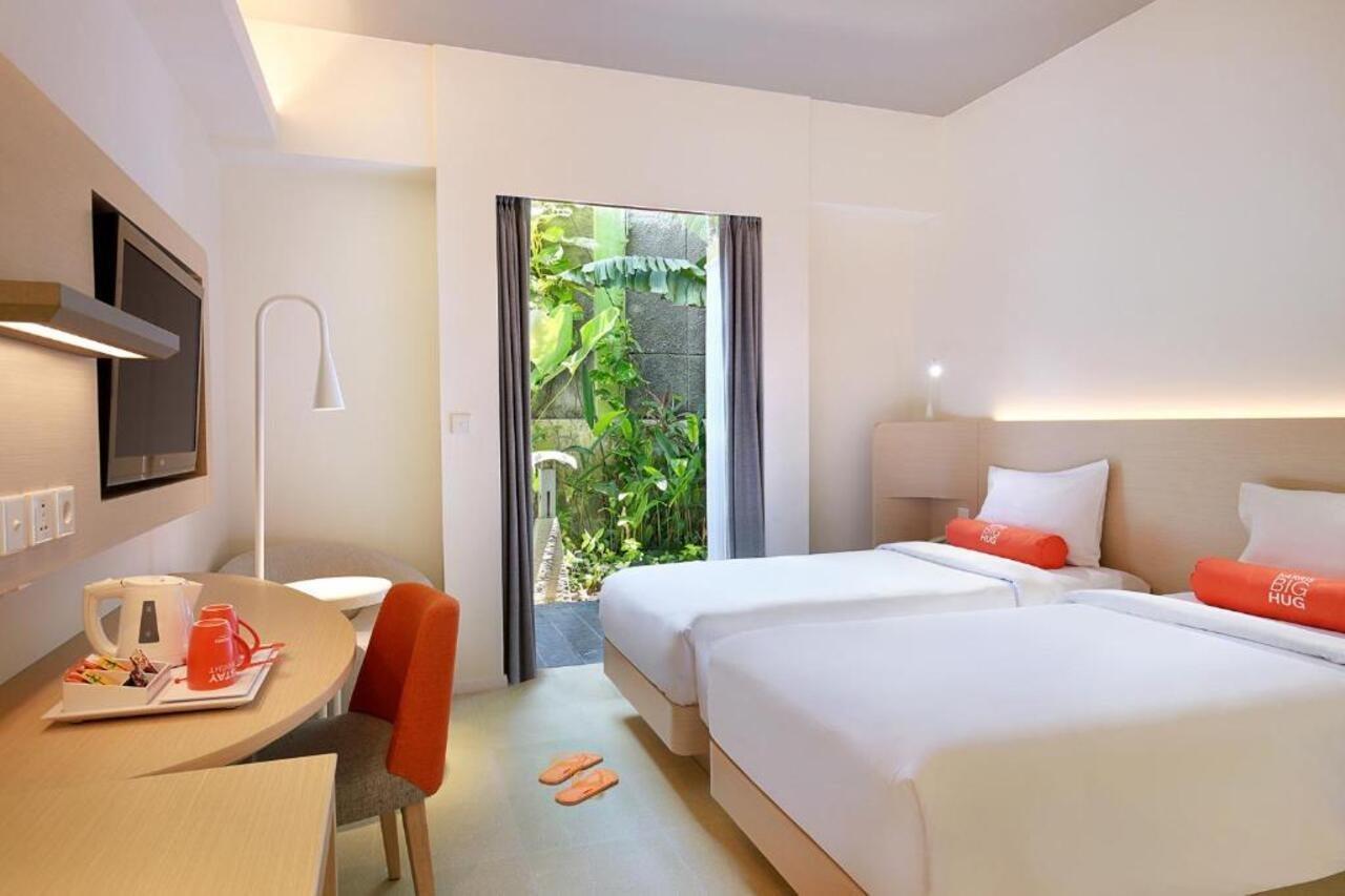 Oyo 90473 Gowin Hotel Kuta  Exterior photo